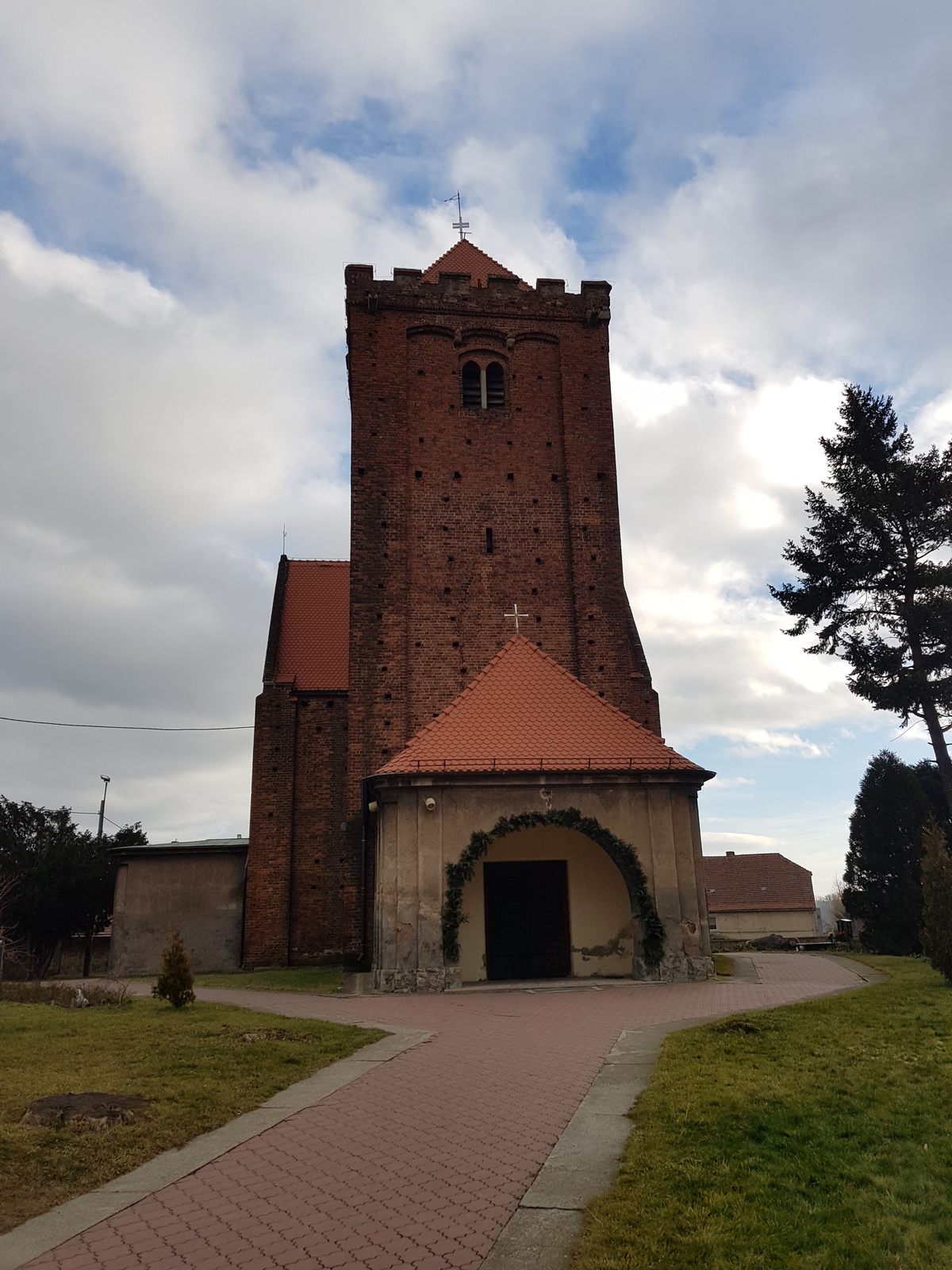 Kostel v Kalkově.jpg
